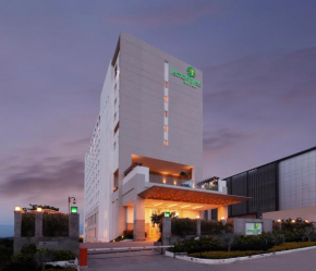 Гостиница Lemon Tree Hotel, Gachibowli, Hyderabad  Хайдарабад